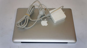 Altele MacBook Pro Core 2 Duo 2.26 13-Inch 

Standar...