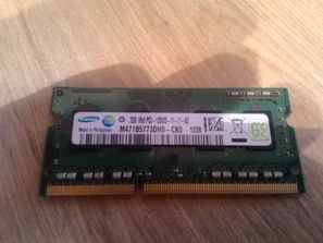 memorie Vind RAM SAMSUNG 2GB DDR3-1600MHz PC12800 
кон...