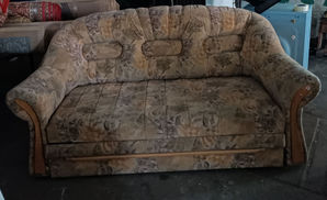 Mobilier Продам диван и два кресла.
------
Мягкая мебе...