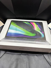 Laptop-uri Macbook Pro 13 2022 M2 Proccesor 8 Ram 256gb Sp...