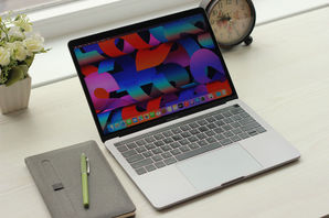 Laptop-uri MacBook Pro 13 Retina TouchBar(Core i5 6360u/8G...