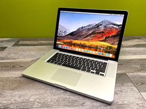 Laptop-uri Apple macbook pro 15 (2010) intel Core i7, 8GB,...