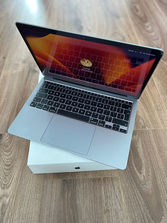 Laptop-uri MacBook Air 13 Procesor M1
------
MacBook Air...