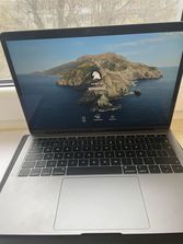 Laptop-uri MacBook AIR 2018(I5/8Gb/256 ssd.)
------
Vind...