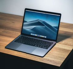 Laptop-uri Laptop MacBook Air performant de ultima generaț...