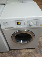Maşină de spălat Miele Edition 111
------
Garantie.servis.
--...