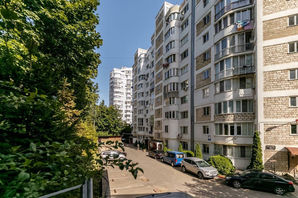 Ciocana Apartament cu 2 camere, 65 m², Ciocana, Chișină...