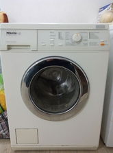 Maşină de spălat Miele Softtronic w3105 
Stare buna (se afla in...