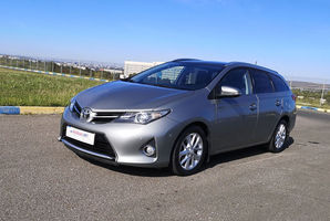 Auris Toyota Auris
------
Тип предложения
Продам
...