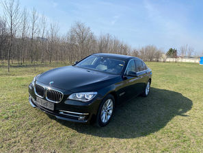 Seria 7 (Toate) BMW 7 Series
------
Cea mai bogata complectat...