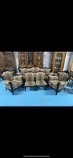 Mobilier Canapea cu fotolii
------
Superb set pentru c...