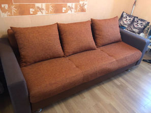 Mobilier Продаю диван
------
Продам диван от polimobil...