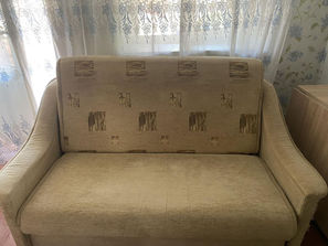 Mobilier Продам диван / Vand canapea Confort 2500 lei
-...