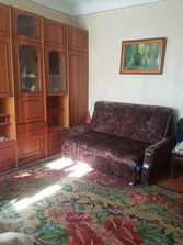 Mobilier Cateva paturi pentru doua persoane
------
In ...