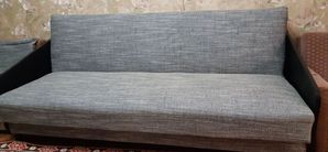 Mobilier Divan in stare ideala
------
Divan in stare i...