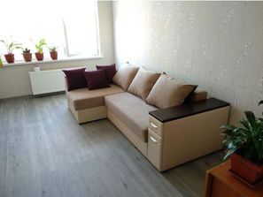 Mobilier Canapea extensibilă cu spatii de depozitare.
-...