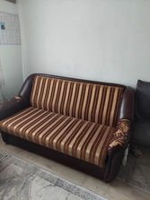 Mobilier Vand canapea
------
Vand canapea, ceholul cad...