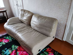 Mobilier Кожаный уголок
------
Продам недорого кожаный...