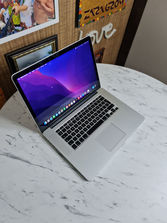 Laptop-uri MacBook Pro 15 2015 Retina i7 SSD 1TB RAM 16GB
...