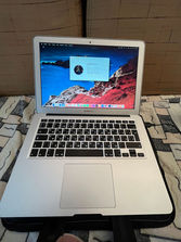 Laptop-uri MacBook AIR 8gb/256gb SSD, 13-Inch i5 2015!!!
...