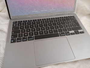 Laptop-uri Apple MacBook Air M1 512gb
------
Prctic nou
...
