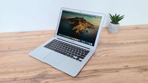 Laptop-uri Apple MacBook Air 13 2015 (i5, ram 8Gb, SSD 128...