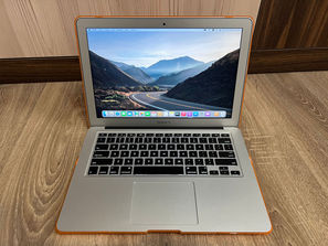 Laptop-uri MacBook Air 13, 2015, i5/8gb/128gb, produs in 2...