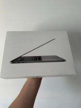 Laptop-uri Vind Macbook Pro 13 16/512Gb 2020 anu / Space G...