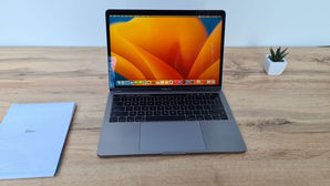 Laptop-uri Apple MacBook Pro 13 2017 Touchbar (i5 3.1Ghz/1...