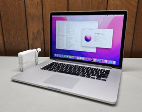 Laptop-uri Apple MacBook Pro 15 2015
------
Apple MacBoo...