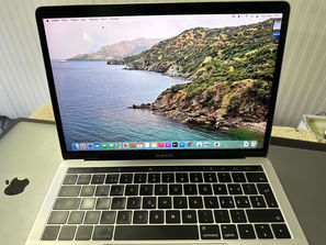 Laptop-uri MacBook Pro 13 TouchBar (2016) intel i5 8/500 s...