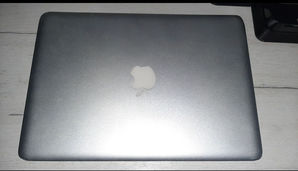 Laptop-uri MacBook pro13 2010
------
Schimb pe telefon. ...