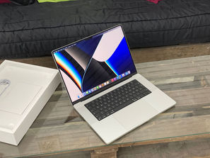 Laptop-uri MacBook Pro 16 2021 Nou!
------
MacBook Pro 1...