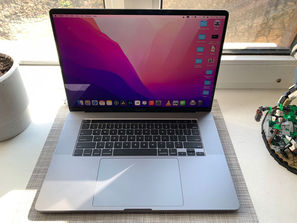 Laptop-uri MacBook Pro 16 / i9 / 512gb / 16gb ( 10 циклов ...