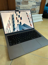 Laptop-uri Macbook Pro 14, M1 Pro, 32GB RAM, 1TB
------
...