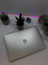 Laptop-uri Macbook pro 15inch
------
Stare buna 
Comple...