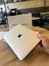 Laptop-uri MacBook Air 13 M1 256gb Cumpăr
------
Куплю M...
