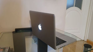 Laptop-uri Se vinde MacBook
------
Se afla in stare buna...