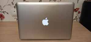 Laptop-uri MacBook Pro 13.3&quot; Intel Core i7/8Gb/1 Tb и сумк...