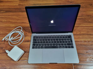 Laptop-uri Macbook
------
MacBook Pro 13 2017 a1708 inte...