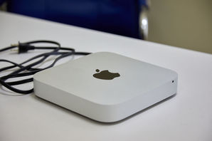 Calculatoare de masa Mac Mini 2014/ i5 (2,6 ghz)/ 8gb Ram/ 128gb SSD...