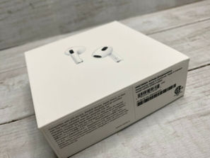 Accesorii Apple AirPods (3nd generation) - 170 euro
----...