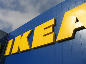 Iluminat IKEA. Comanda acum tot ce-ti doresti de pe IKEA...