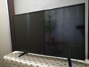 Televizoare Отличный Full HD телевизор - LG 43LF510V с цифр...