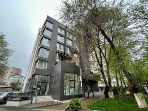 Centru Apartament cu 2 camere, 70 m², Centru, Chișinău...